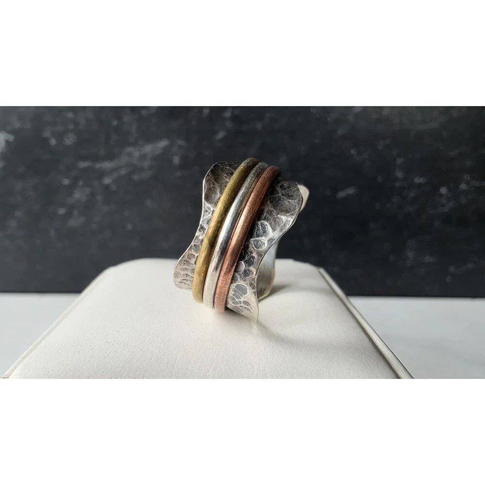 Doug Paulus 925 Hammered Silver Tricolored Spinner Ring, Size US 9 Vintage